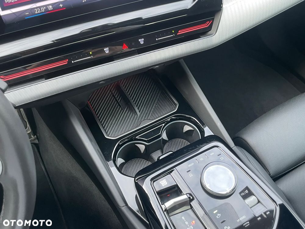BMW Seria 5 520i mHEV M Sport sport - 25
