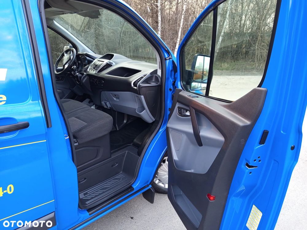 Ford Transit Custom - 9