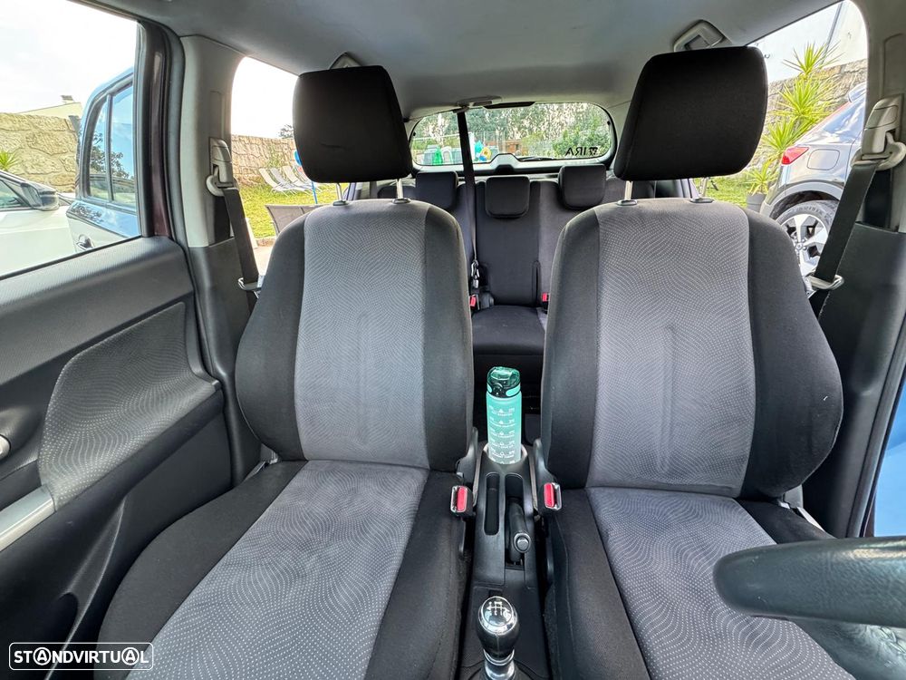 Toyota Urban Cruiser 1.4 D-4D - 5