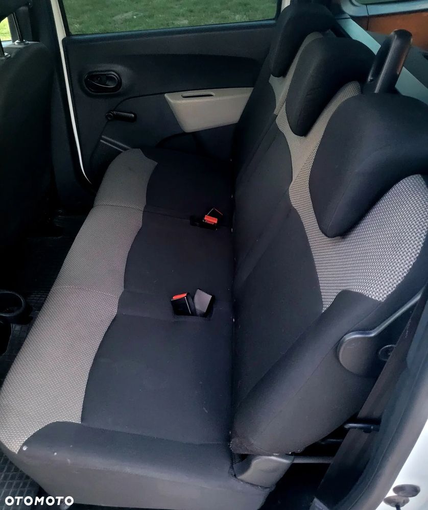 Dacia Lodgy 1.5 dCi Laureate - 9