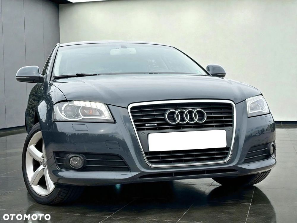 Audi A3 Sportback - 2