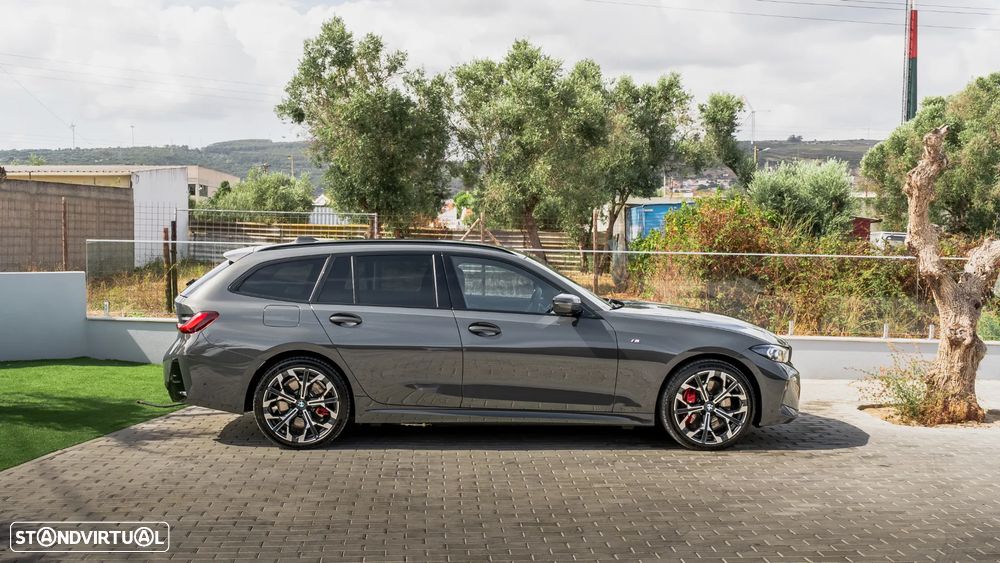 BMW 330 e Pack Desportivo M Pro Auto - 55