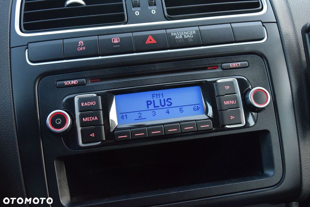 Volkswagen Polo 1.2 Team - 16