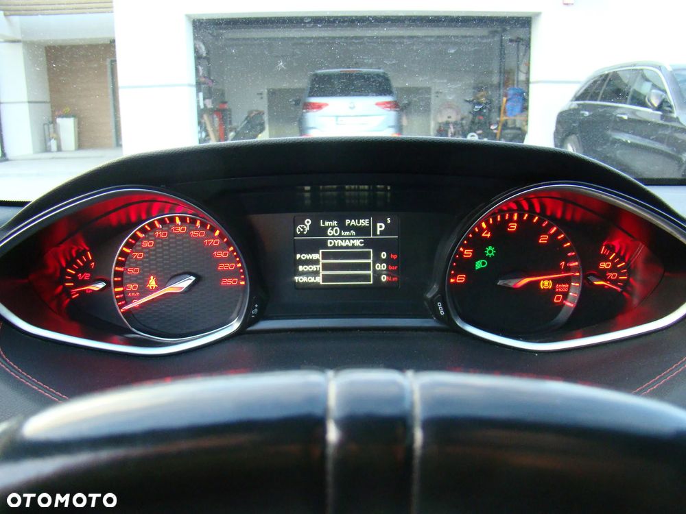 Peugeot 308 BlueHDi 180 EAT6 GT - 30