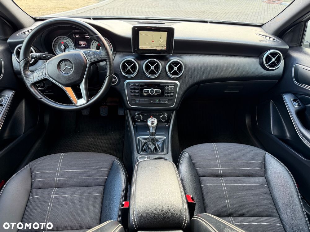 Mercedes-Benz Klasa A 180 (BlueEFFICIENCY) - 28