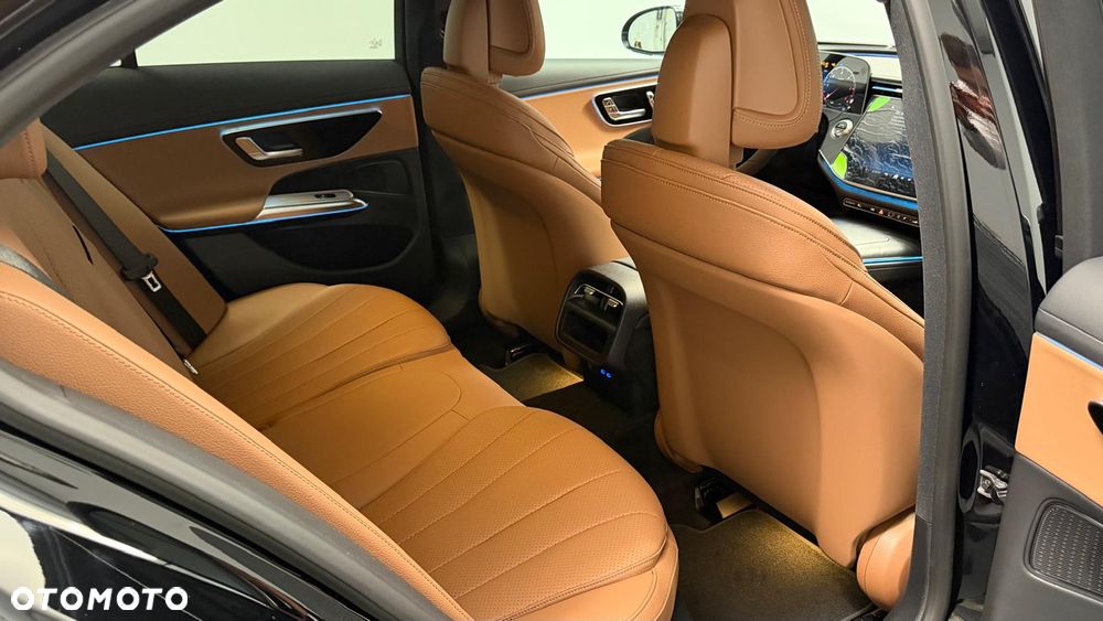 Mercedes-Benz Klasa E 200 d mHEV Avantgarde 9G-Tronic - 8