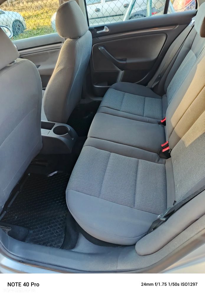 Volkswagen Golf Variant 1.9 TDI DPF Trendline - 8