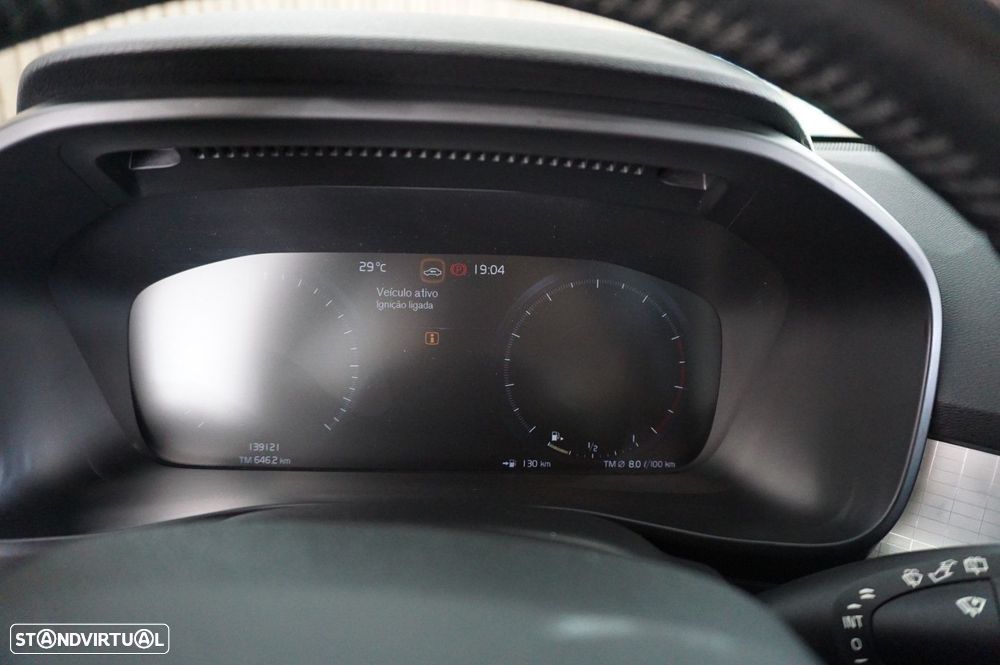 Volvo XC 40 T2 Momentum Pro - 14