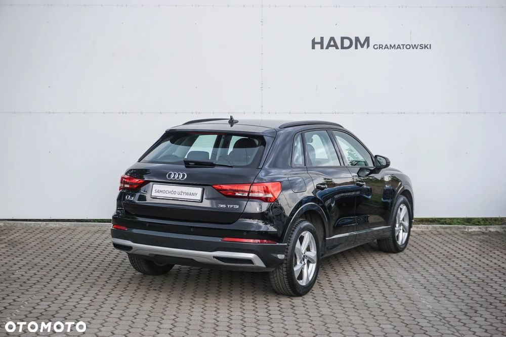 Audi Q3 35 TFSI S tronic - 8