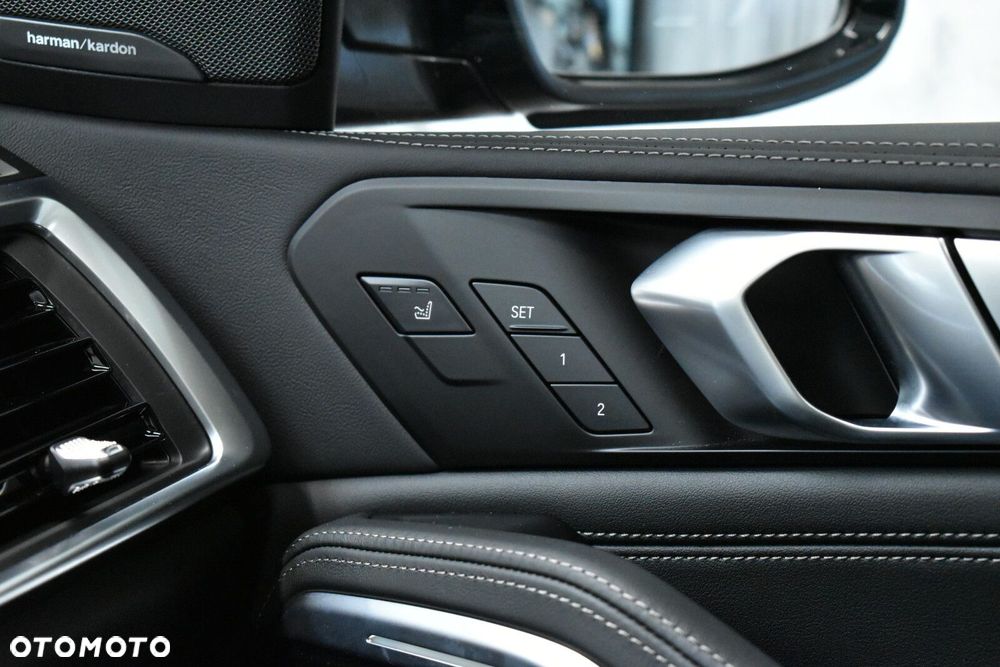 BMW X6 - 26