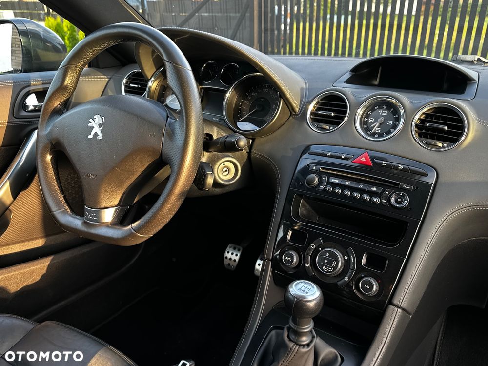 Peugeot RCZ 1.6 200 THP - 24