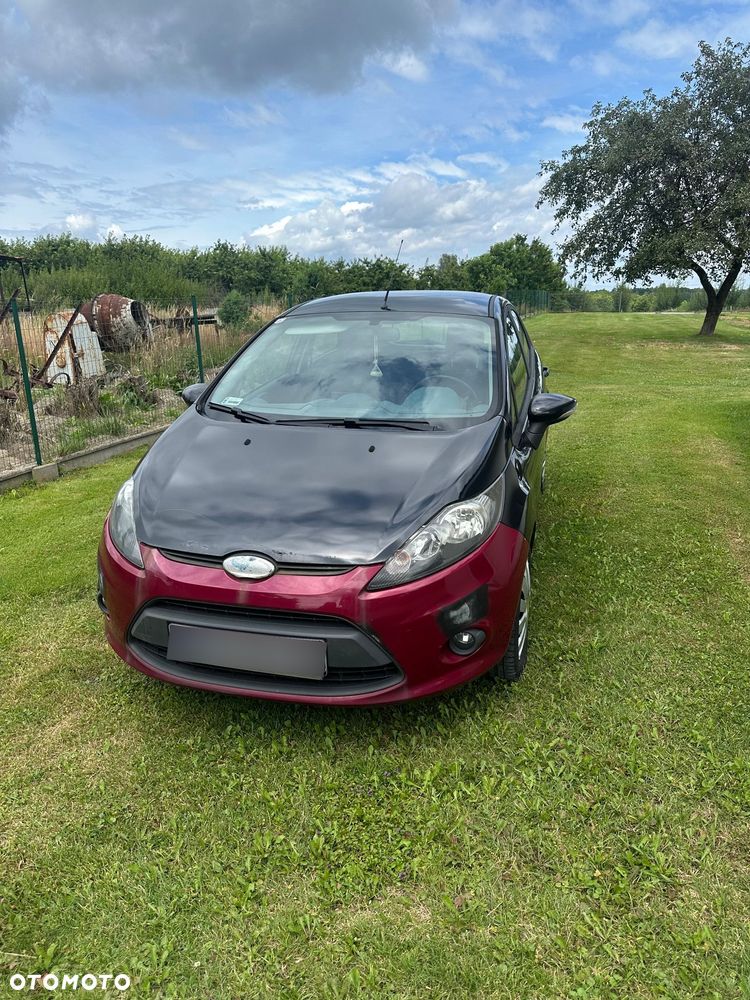 Ford Fiesta 1.25 Ambiente - 1
