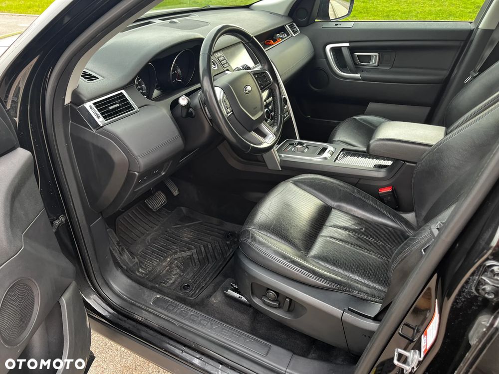 Land Rover Discovery Sport TD4 Sky View - 7