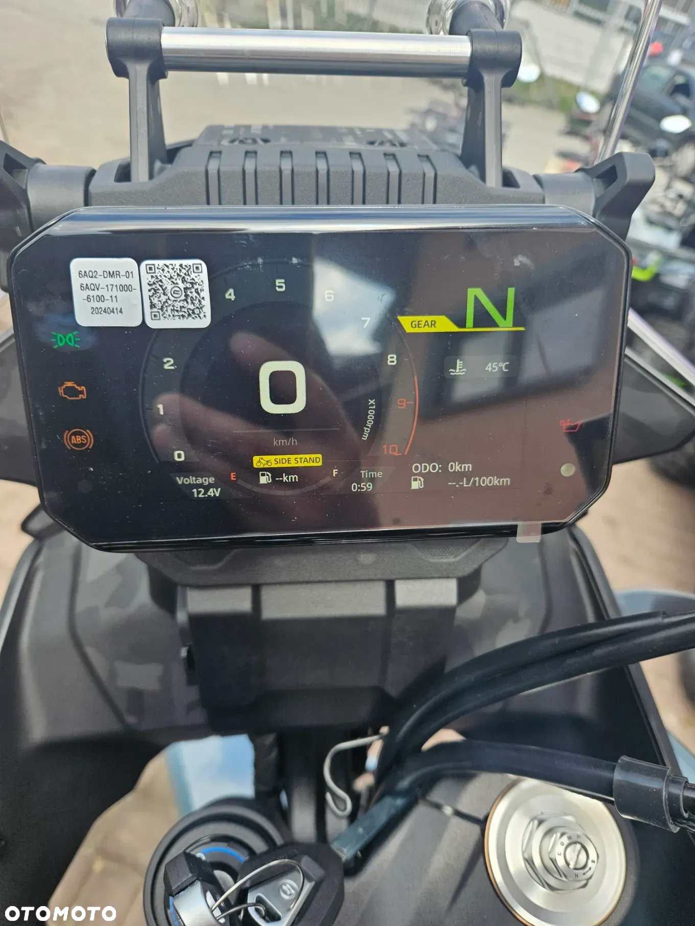 CFMoto MT - 5