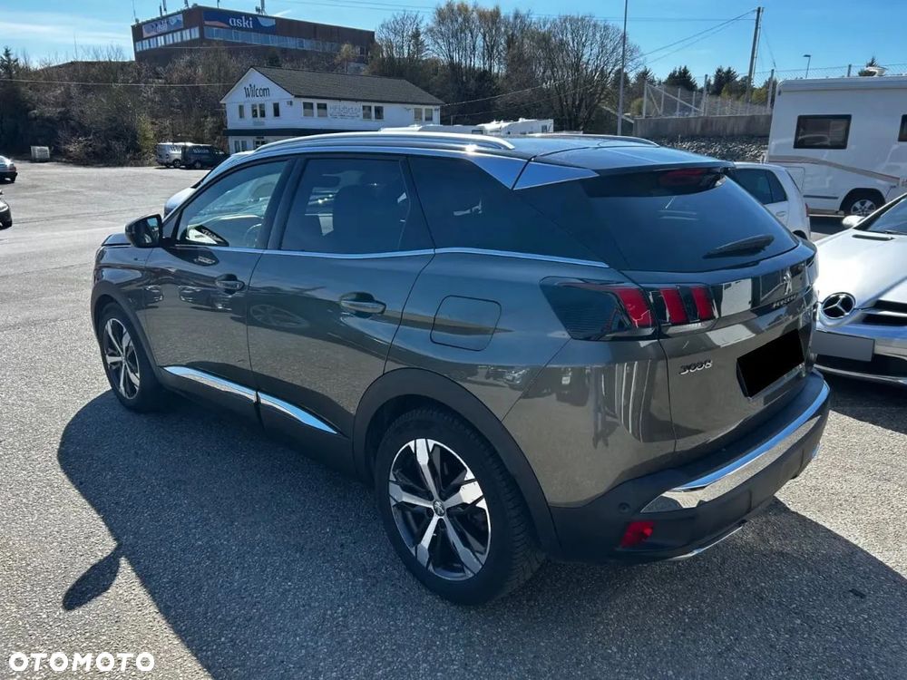 Peugeot 3008 1.6 PureTech HYbrid4 GT S&S EAT8 - 6