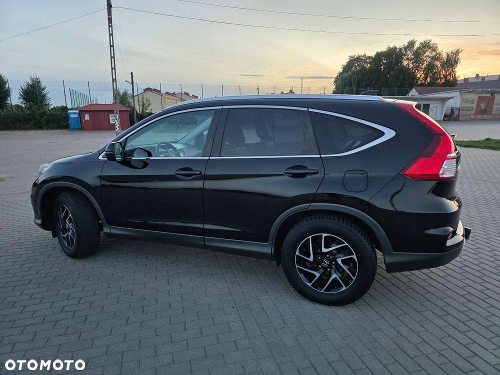 Honda CR-V 2.0i-VTEC Automatik Executive 50 Jahre Edition - 24