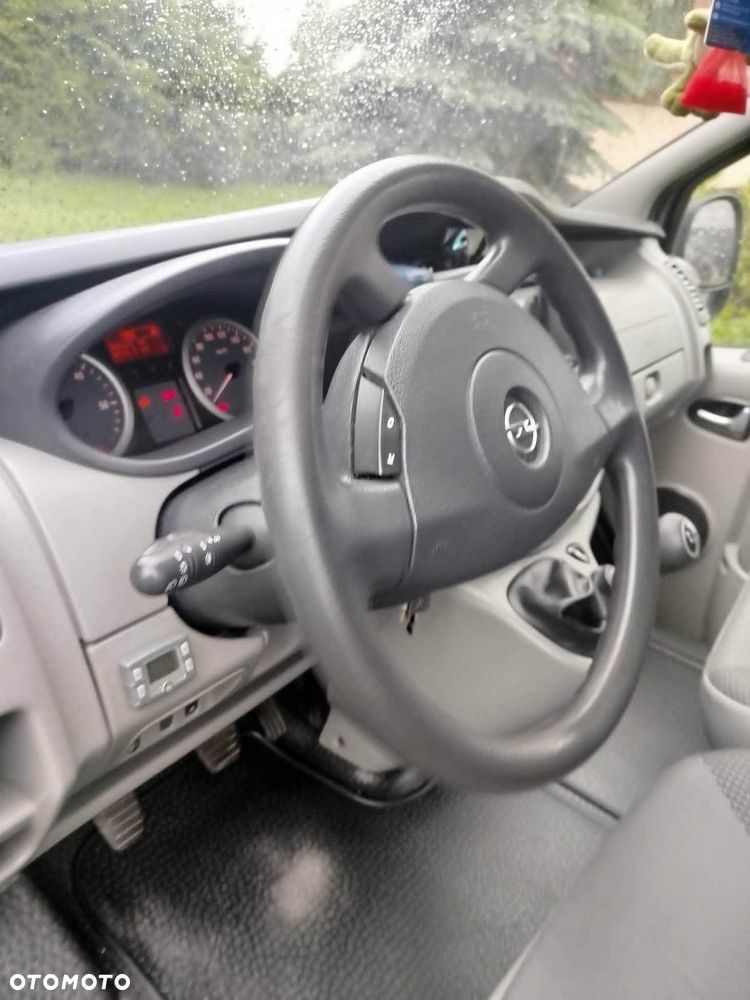Opel Vivaro - 5