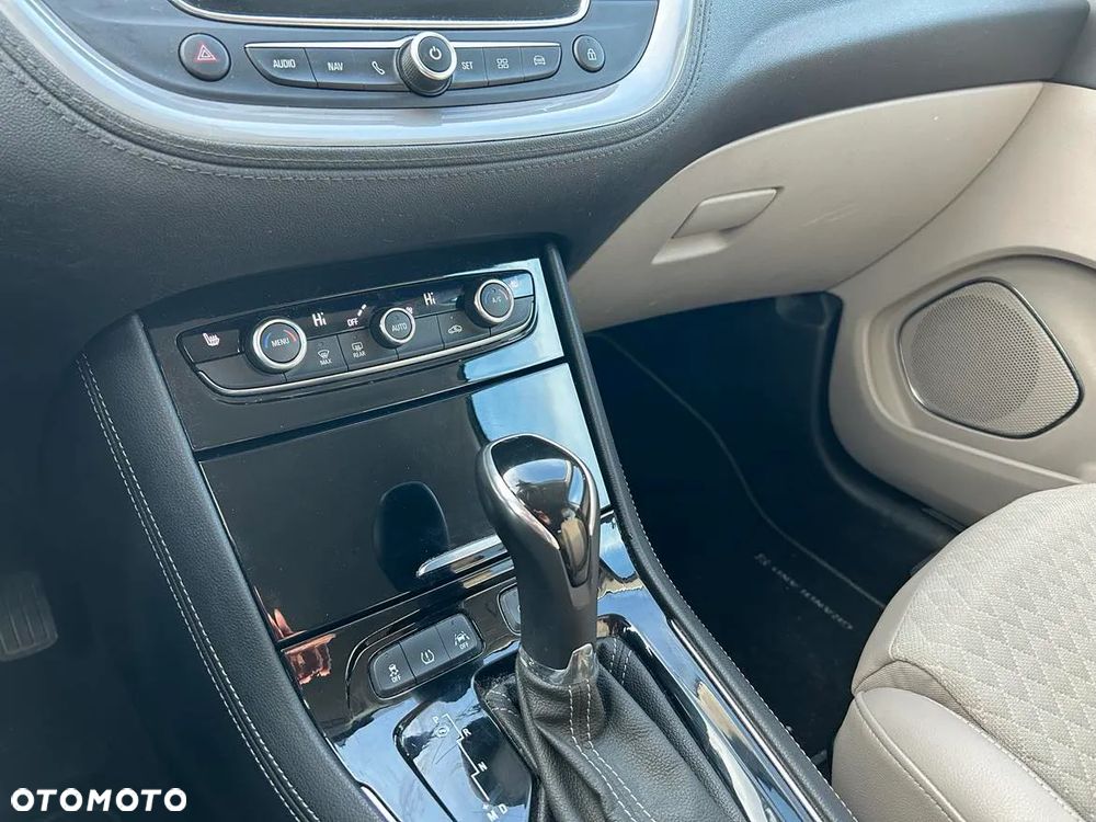 Opel Grandland X - 31