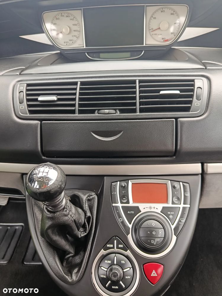 Peugeot 807 2.0 HDi Premium - 5