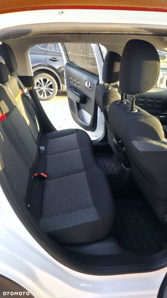 Citroën C3 1.2 PureTech GPF Shine S&S EAT6 - 8