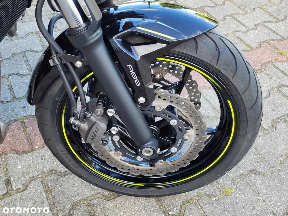 Kawasaki Z 650 - 14