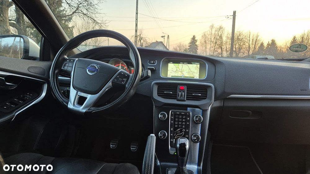 Volvo V40 D2 RDesign - 8
