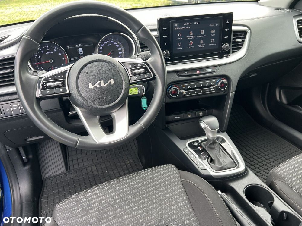 Kia Ceed - 26