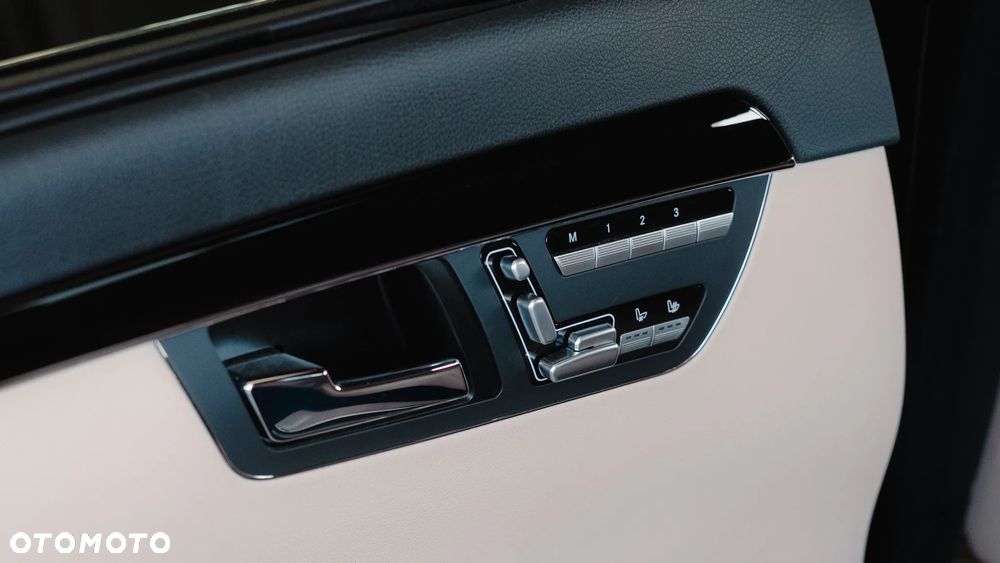Mercedes-Benz Klasa S 500 4-Matic - 33