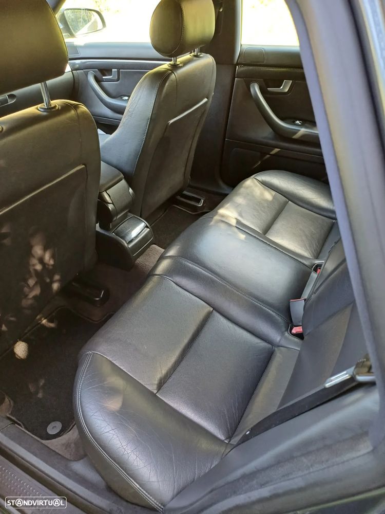 Audi A4 1.9 TDI m6 Sport - 9