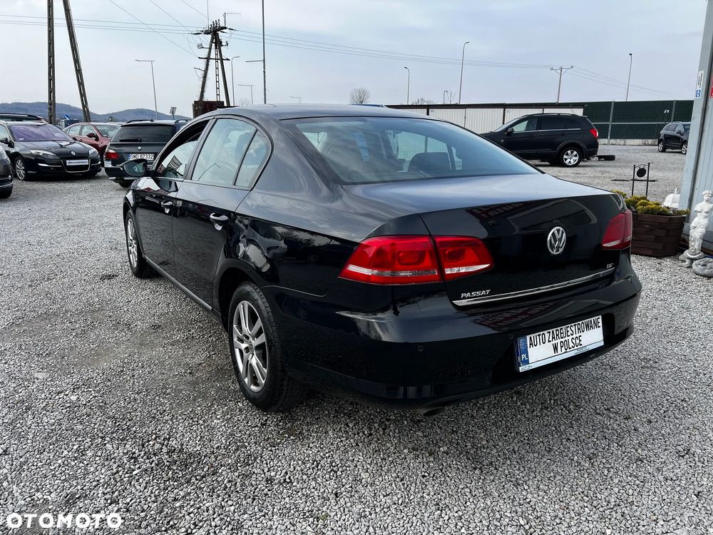 Volkswagen Passat 1.6 TDI Trendline CityLine - 4
