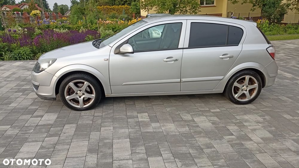 Opel Astra - 2
