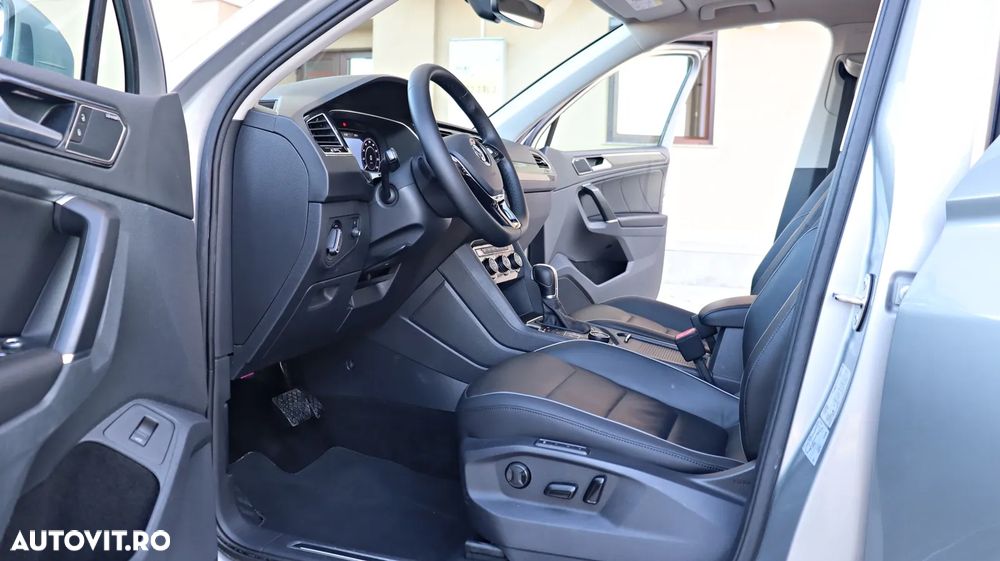 Volkswagen Tiguan 2.0 TDI SCR 4MOTION (BlueMotion Techn.) DSG Highline - 12