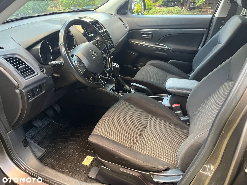 Mitsubishi ASX 1.6 Invite - 17