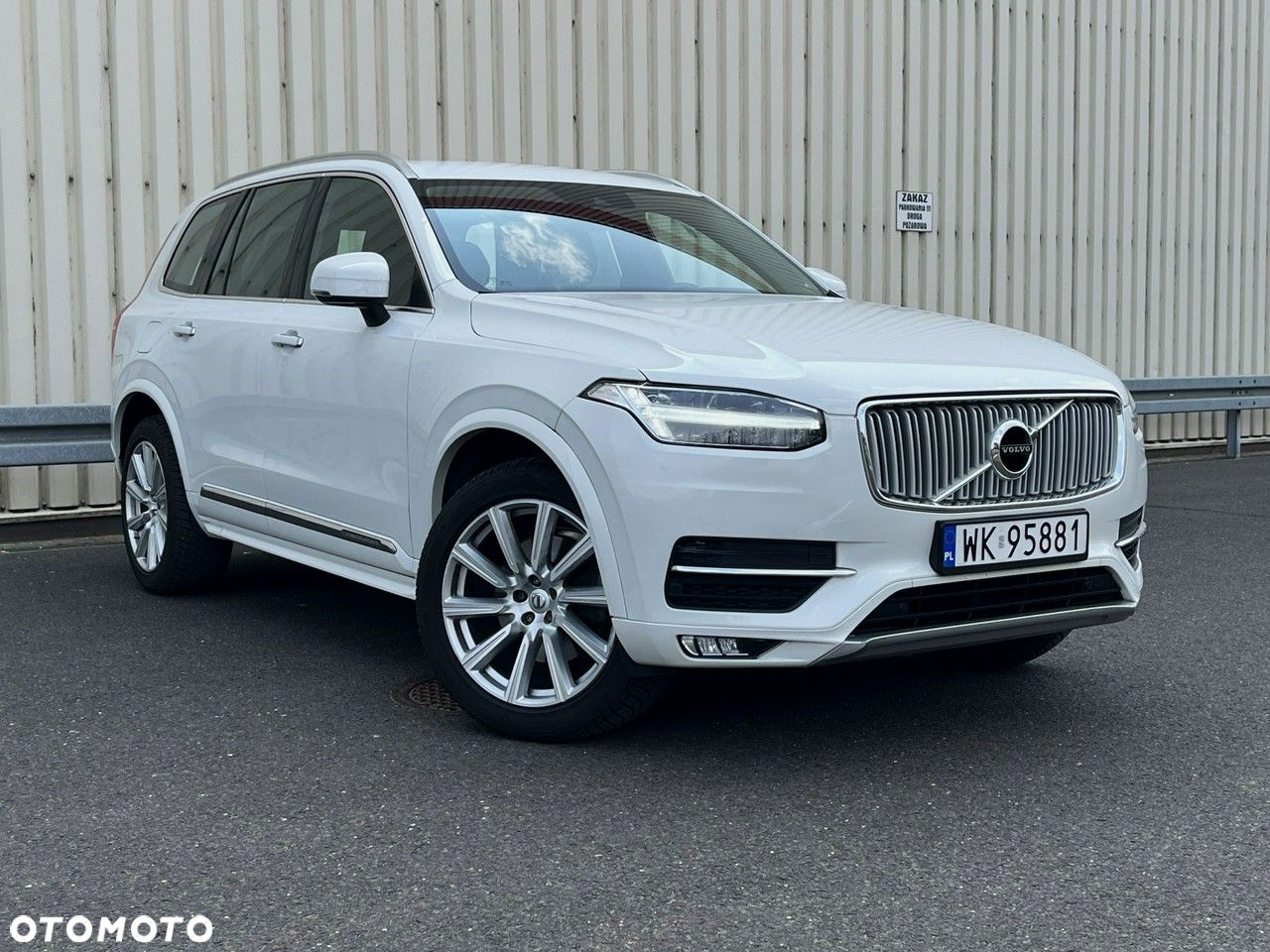 Volvo XC 90 D5 AWD Inscription - 4