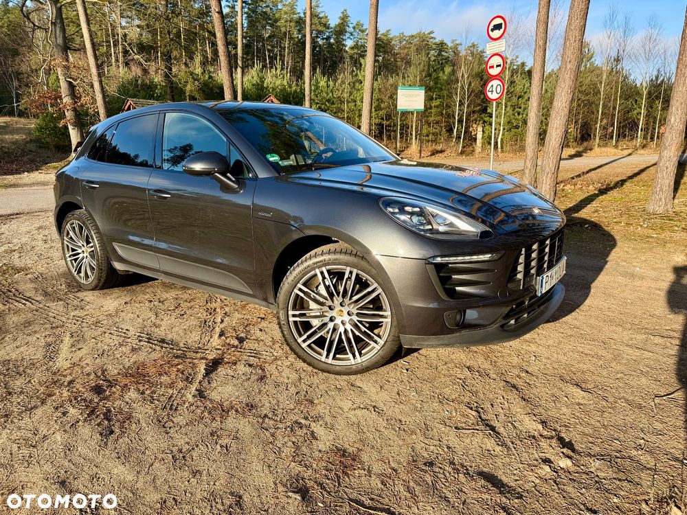 Porsche Macan - 4