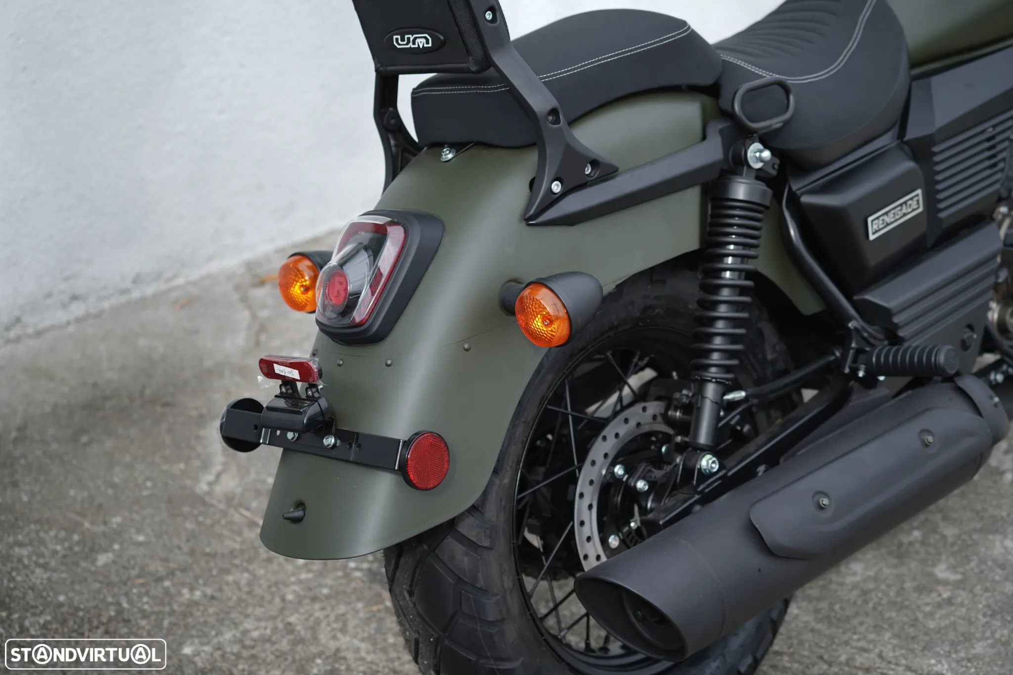 UM Renegade Comando - 11