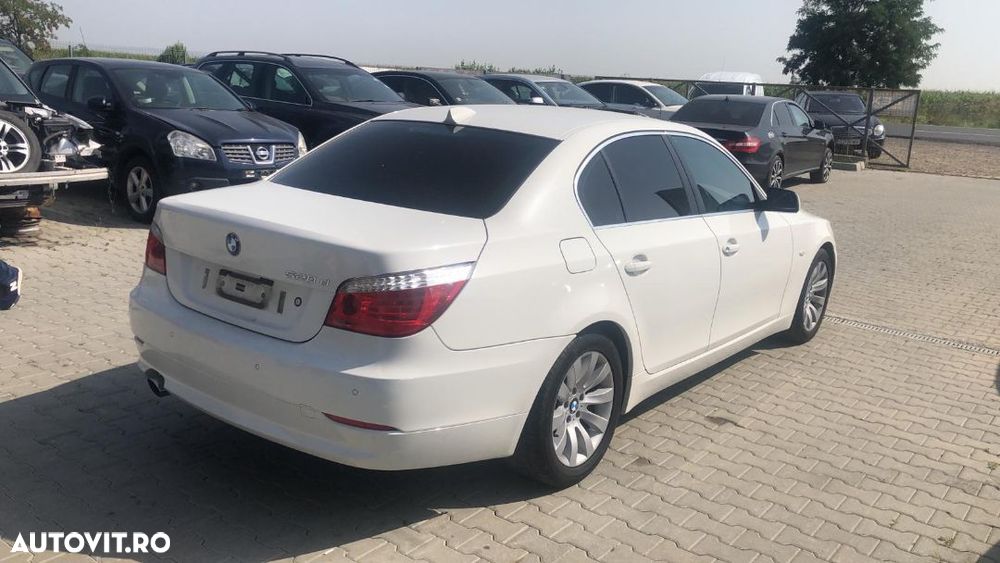 Dezmembram BMW 520D automat an fabr 2009 - 1