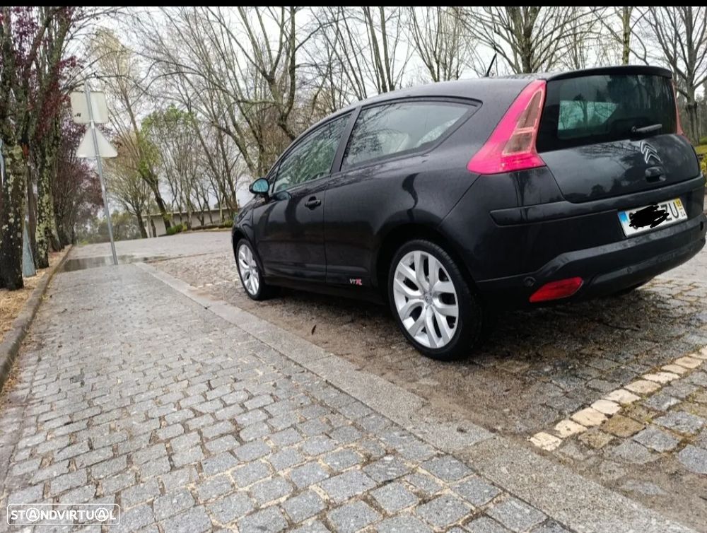 Citroën C4 1.6 HDi 110 VTR - 2