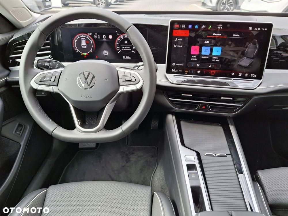 Volkswagen Passat - 21