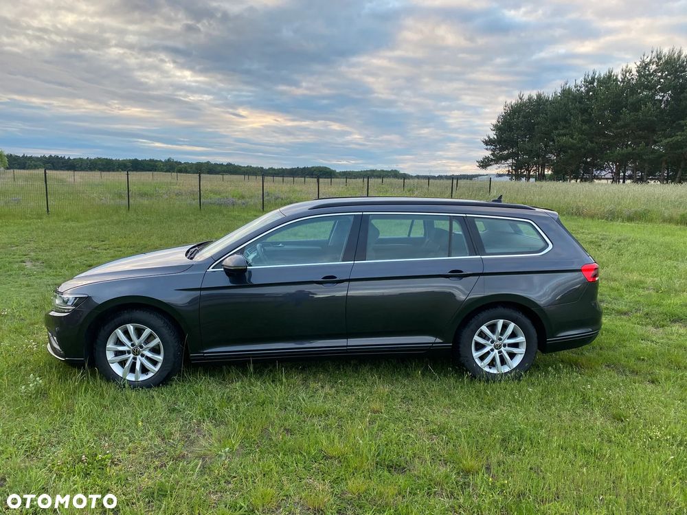 Volkswagen Passat - 3
