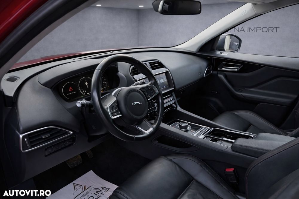 Jaguar F-Pace 20d AWD Aut. Prestige - 6