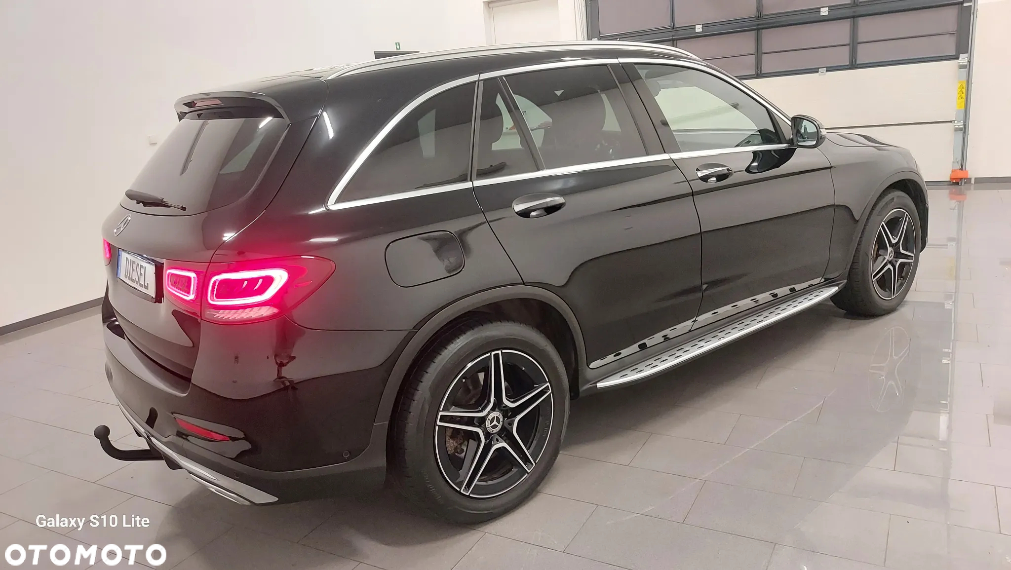 Mercedes-Benz GLC 220 d 4Matic 9G-TRONIC AMG Line Plus - 3