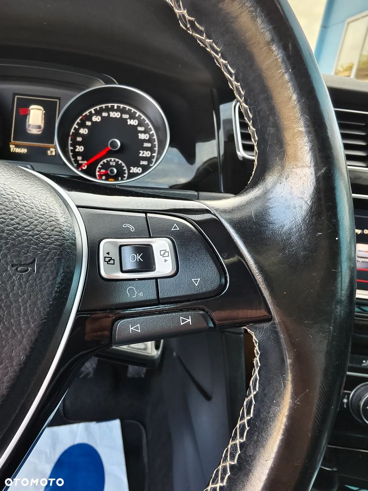 Volkswagen Golf 1.4 TSI BlueMotion Technology Cup - 22