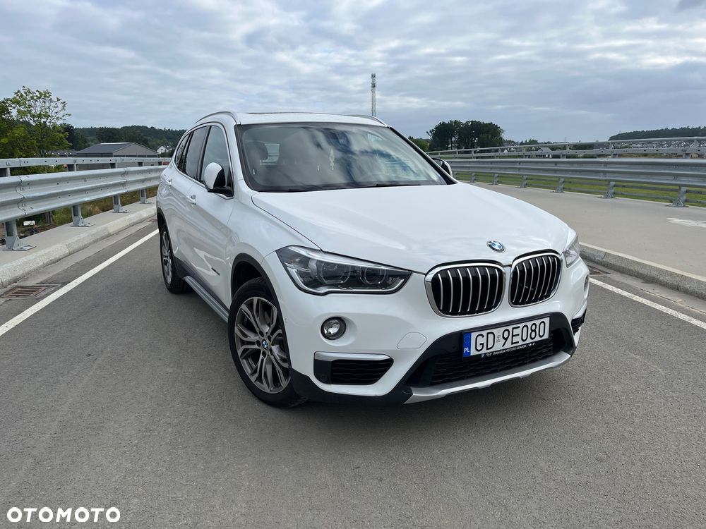 BMW X1 xDrive28i xLine - 5