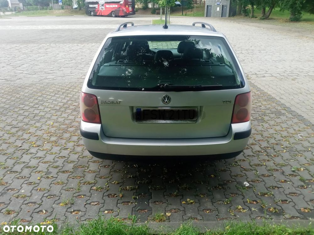 Volkswagen Passat 1.9 TDI - 2