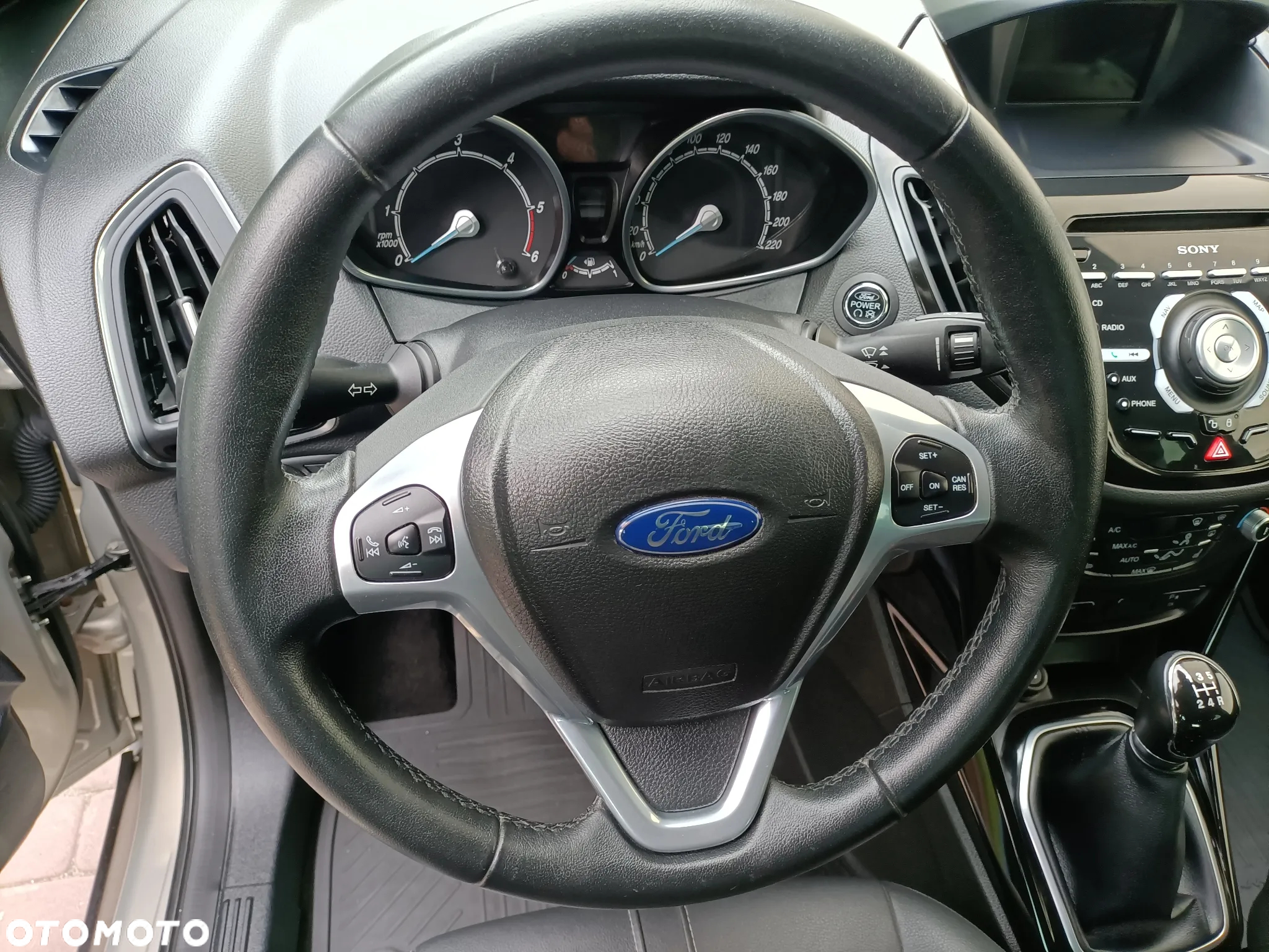 Ford B-MAX 1.6 TDCi Titanium - 14