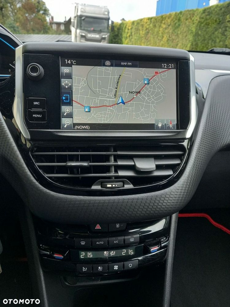 Peugeot 2008 1.2 Pure Tech Crossway S&S - 33