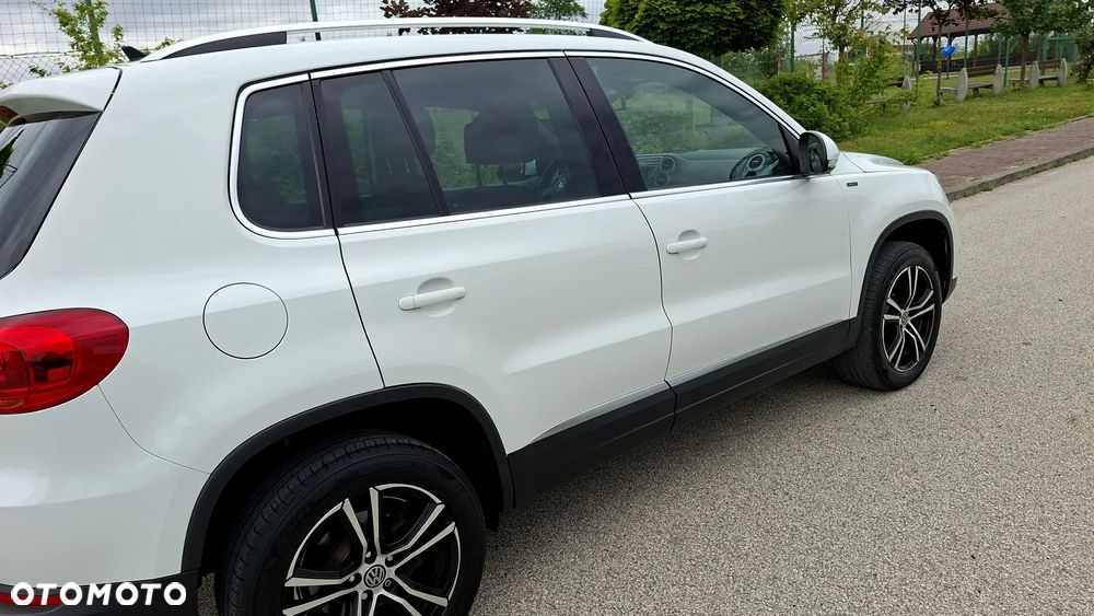 Volkswagen Tiguan 2.0 TDI SCR 4MOTION BlueMotion Technology DSG Lounge Sport & Style - 19