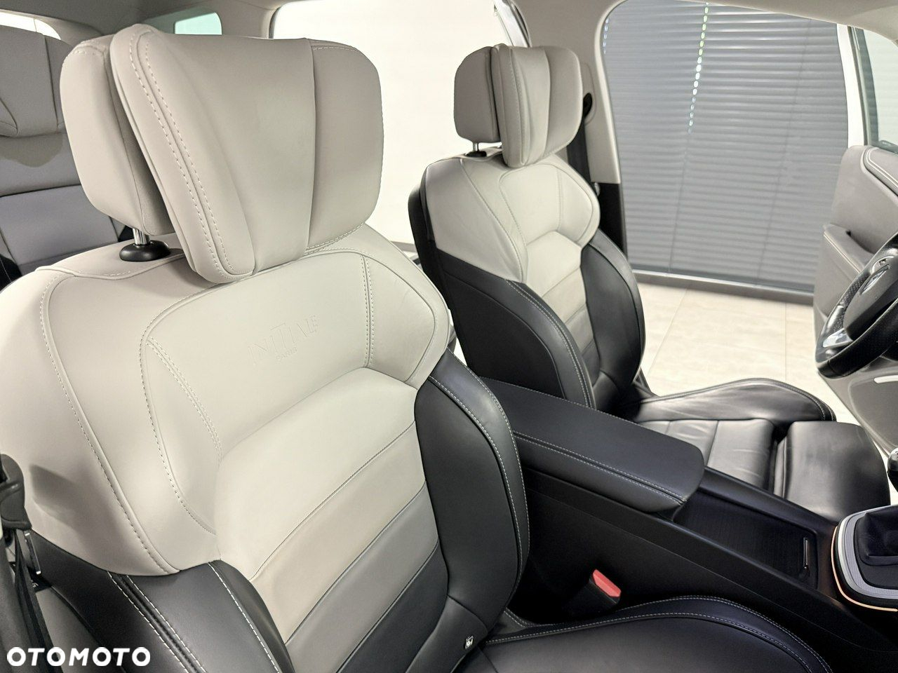 Renault Scenic ENERGY dCi 130 INITIALE PARIS - 27
