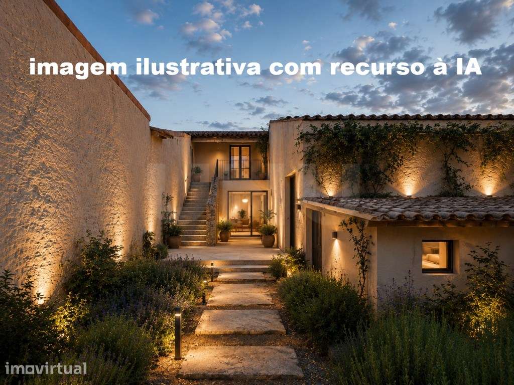 Moradia T3, em terreno de 1663 m² ,para reconstrução total, a 5 min... - Grande imagem: 5/22